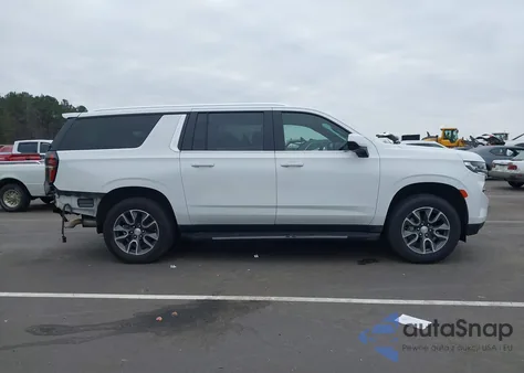 2021 Chevrolet Suburban 4Wd Lt z USA, uszkodzony, nr VIN 1GNSKCKD0MR493904